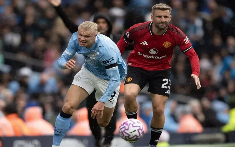 مباراة التعاقدات.. قطبا مانشستر يتنافسان على لاعب وسط وست هام